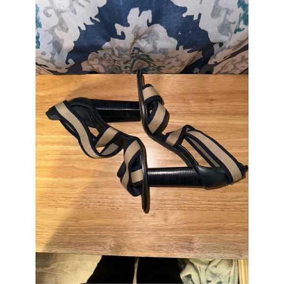 Tory Burch Elastic Strapped Heels, Size 8.5 - Picture 4 of 7